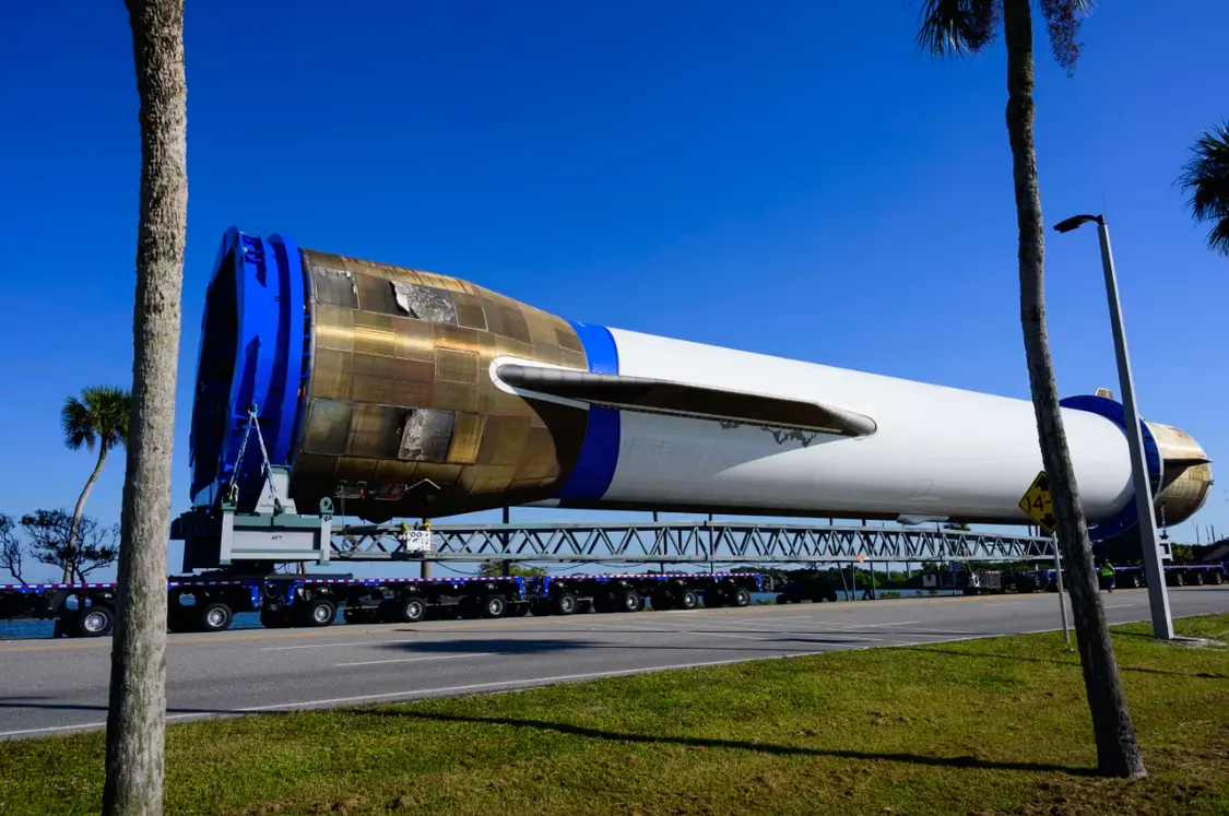 新格伦可重复使用的一级火箭