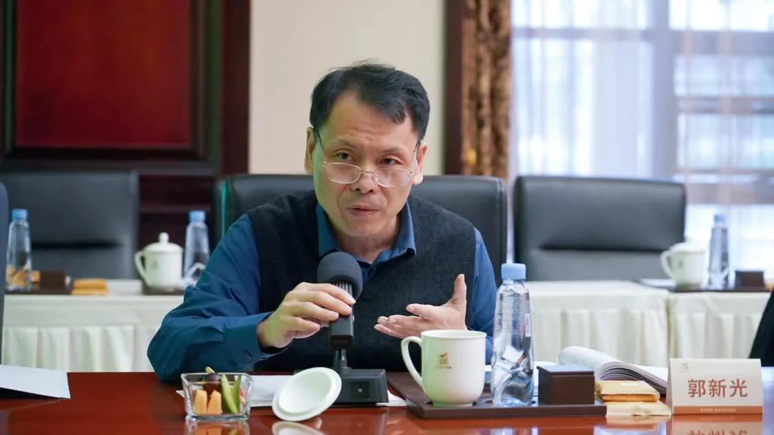 徽县产区金徽酒风味品质特征解析研究项目通过中国轻工业联合会科技成果鉴定