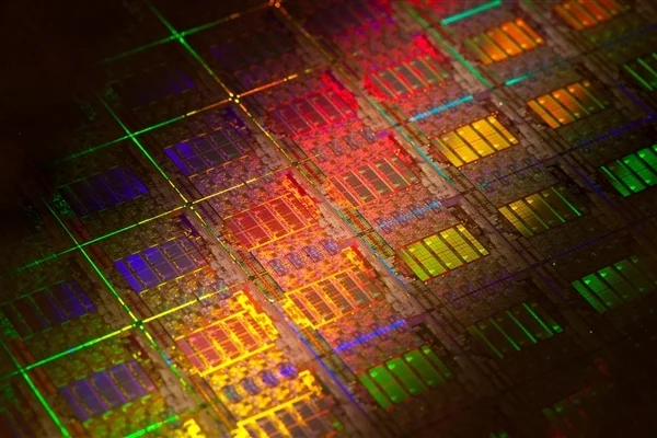 复制开源FFmpeg代码却删除作者信息：瑞芯微相关存储库被冻结！