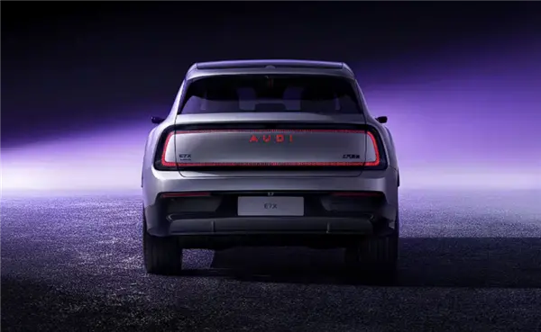 比Q7还能“装”！奥迪国产SUV实拍曝光：轴距超3米+4座大空间