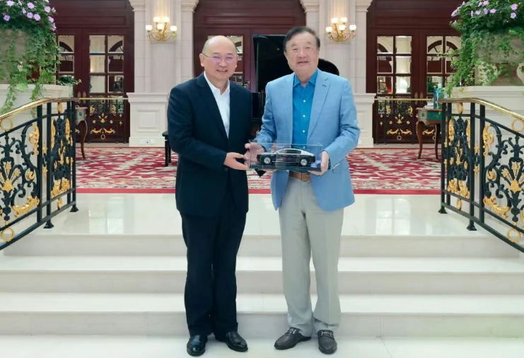 江汽集团董事长项兴初拜访任正非